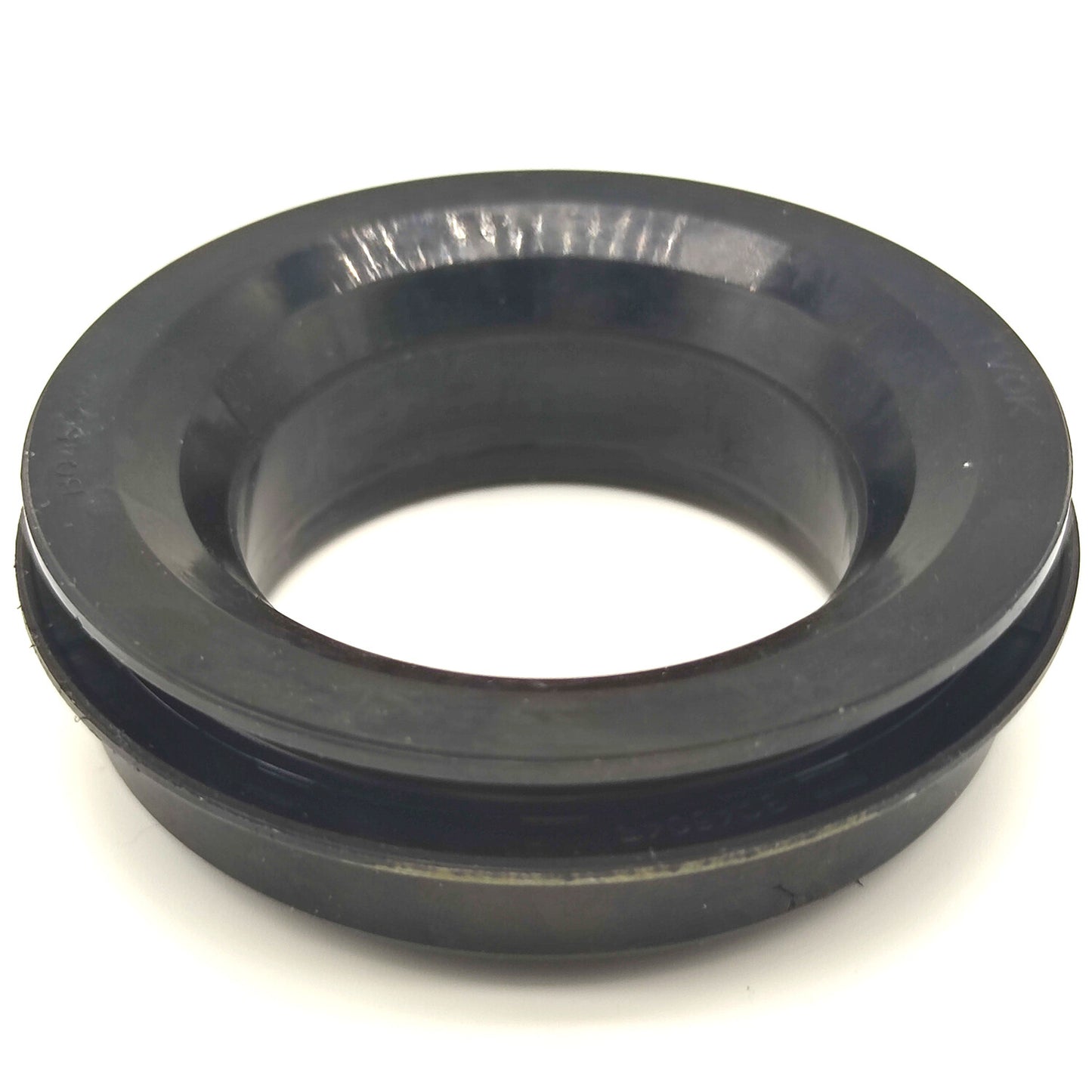 Front Axle Oil Seal 34070-13370 for Kubota Tractor L4400H L4310DT-GST-C/HST-C
