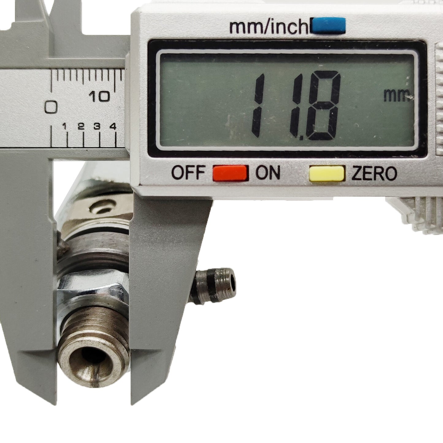 3X Fuel Injector for Kubota L245F L175 L185DT L185F L2050DT L2050F L235 L245