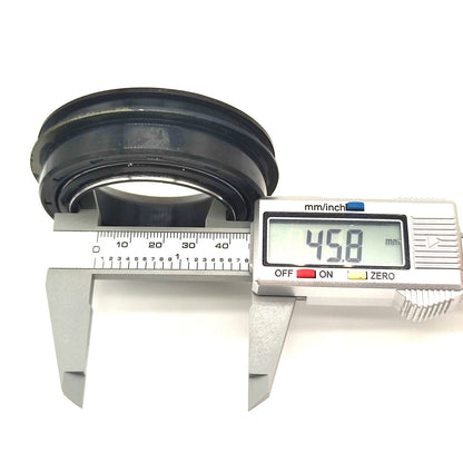 Oil Seal for Kubota L4060HST L4060HSTC L4200DT L4200DT-C L4200DT-C(V2203-Q-A)