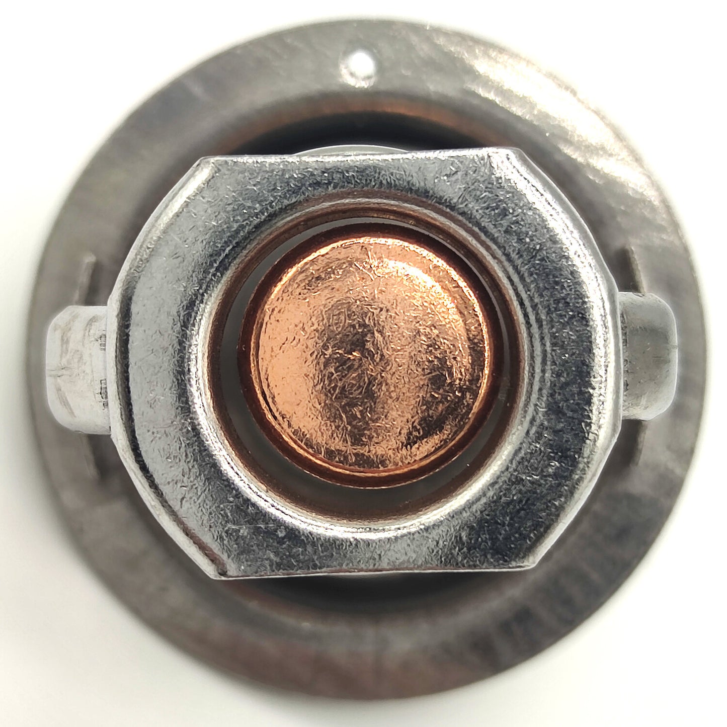 71℃ 160℉ Thermostat for Kubota L4150 L3750 L245 L3450DT L2500DT L5450 D902 D1105
