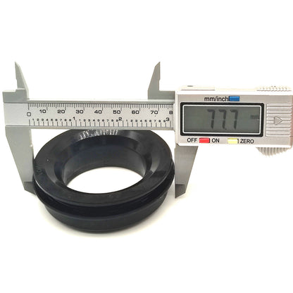 Oil Seal for Kubota L4060HST L4060HSTC L4200DT L4200DT-C L4200DT-C(V2203-Q-A)