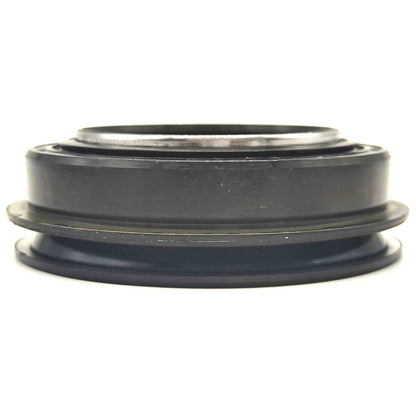 Front Axle Oil Seal 34070-13370 for Kubota Tractor L4400H L4310DT-GST-C/HST-C