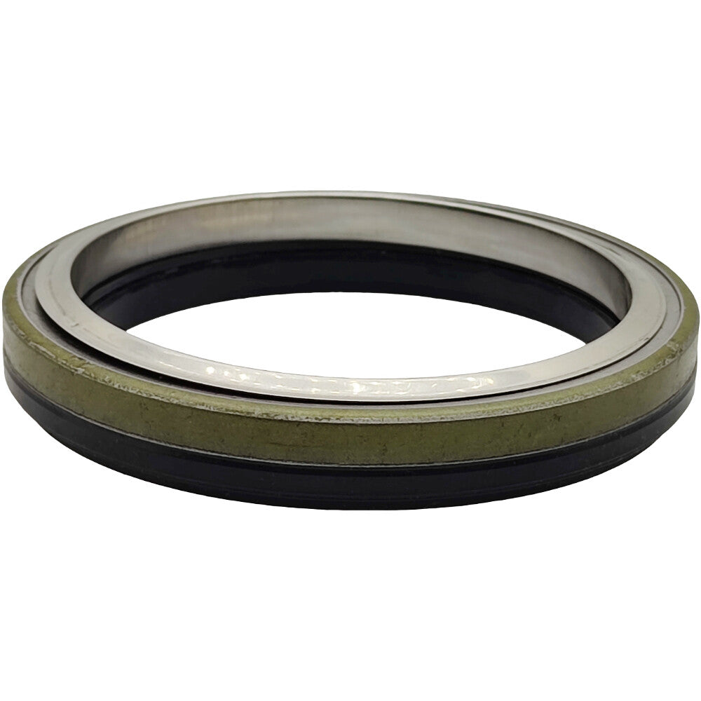 Oil Seal Assy for Kubota L2501D L2501H L3400DT/HST L3200H L3800H L3200DT L3800DT