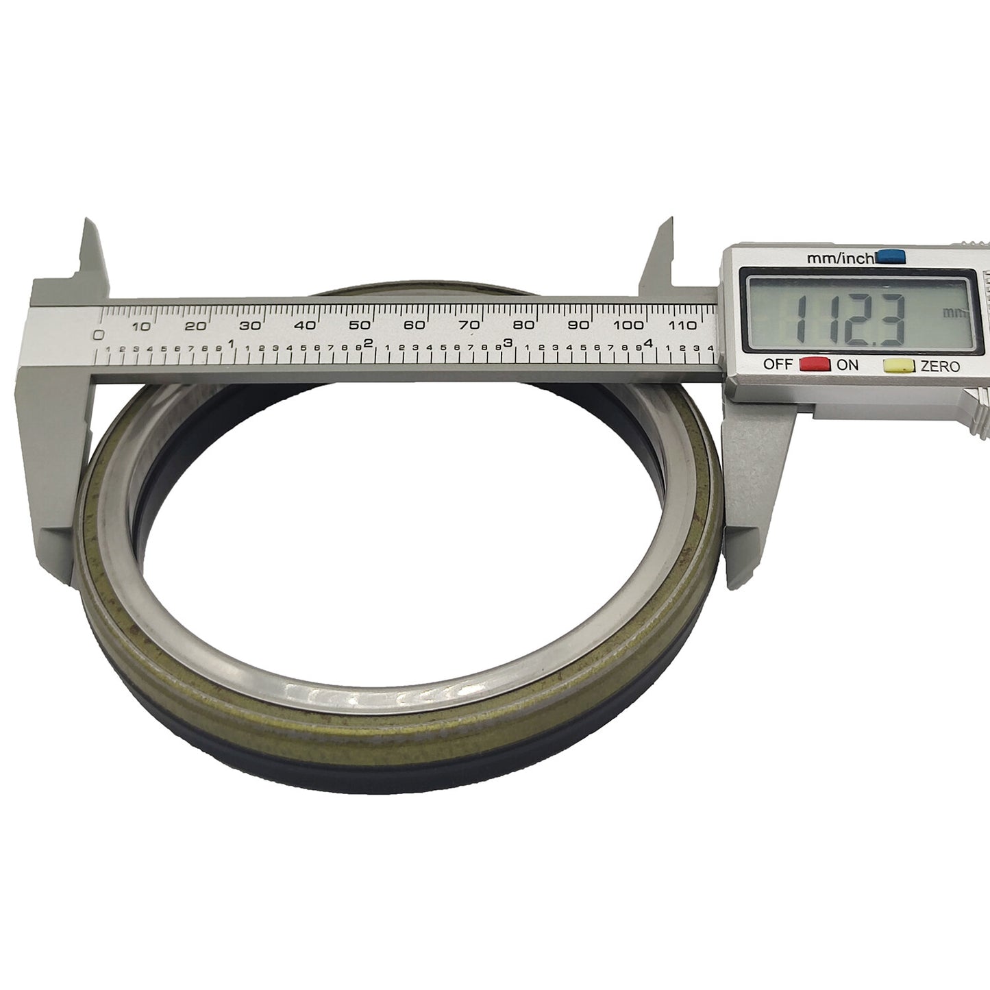 Front Oil Seal for Kubota M96SHDM MX4700 MX4800 MX5000DT MX5100DT MX5200 MX5800H