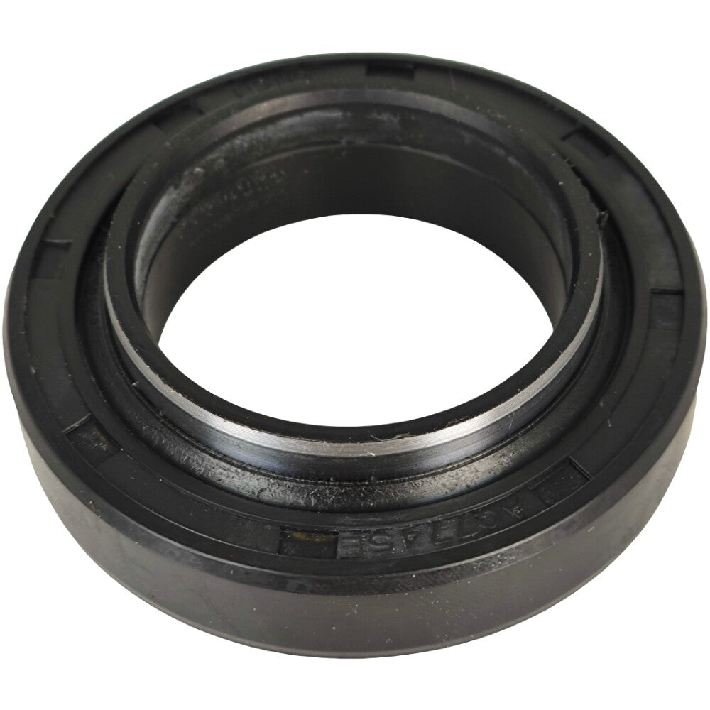 Front Axle Oil Seal Fit for Kubota M8200 M8200DT M8200SDTN M8200DTHS M8200DTN