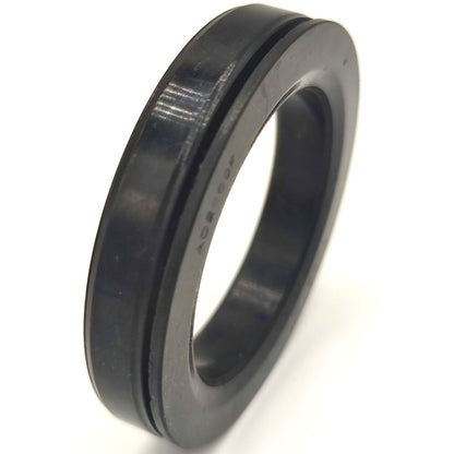 Oil Seal Fit for Kubota M4-071HDCC12 M4D-061HDCC12 M4D-071HDCC12 M4N-071HD12